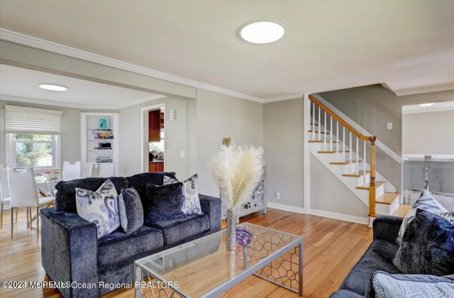 20 Clarence Avenue, Long Branch, NJ 07740