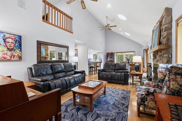 611 HONEY BEAR COURT, Waupaca, WI 54981