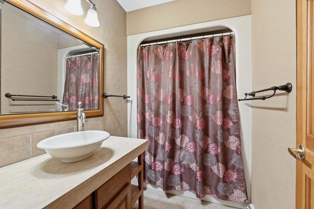 611 HONEY BEAR COURT, Waupaca, WI 54981