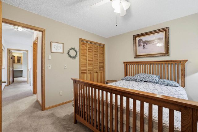 611 HONEY BEAR COURT, Waupaca, WI 54981