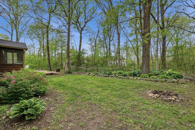 611 HONEY BEAR COURT, Waupaca, WI 54981
