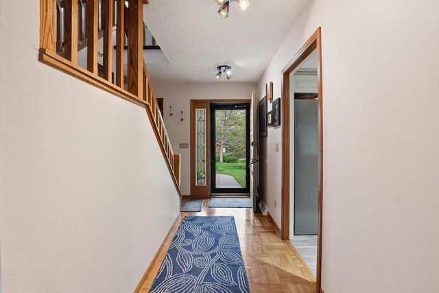 611 HONEY BEAR COURT, Waupaca, WI 54981