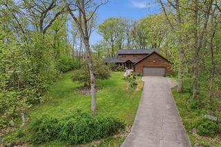 611 HONEY BEAR COURT, Waupaca, WI 54981