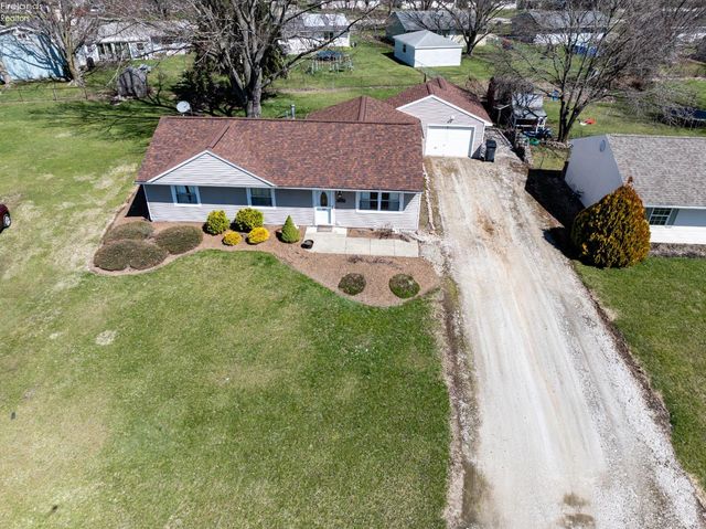 1094 Millbrook Drive, Fremont, OH 43420