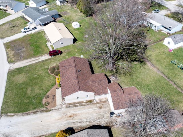 1094 Millbrook Drive, Fremont, OH 43420