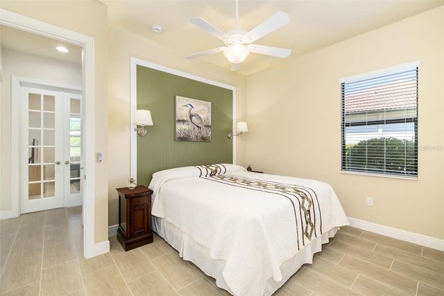 10730 IRONBRIDGE DRIVE, Venice, FL 34293