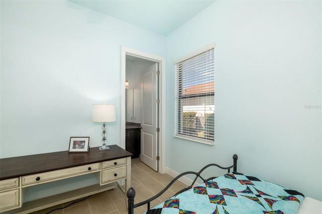 10730 IRONBRIDGE DRIVE, Venice, FL 34293