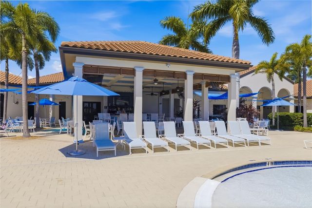 10730 IRONBRIDGE DRIVE, Venice, FL 34293