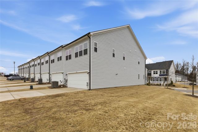 118 Berkeley Avenue A, Mooresville, NC 28117