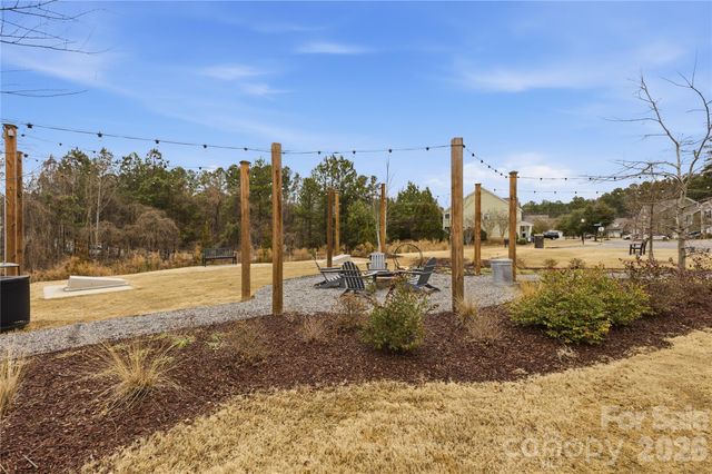 118 Berkeley Avenue A, Mooresville, NC 28117