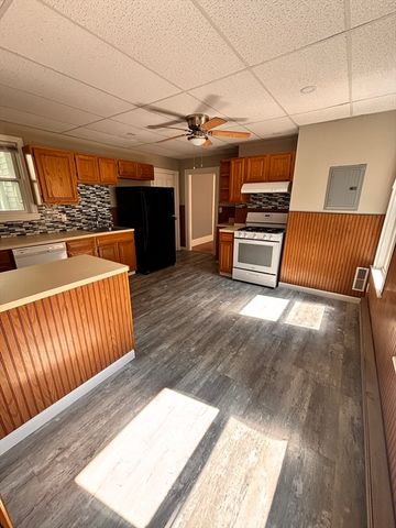 10 Stickney Ave 2, Somerville, MA 02145