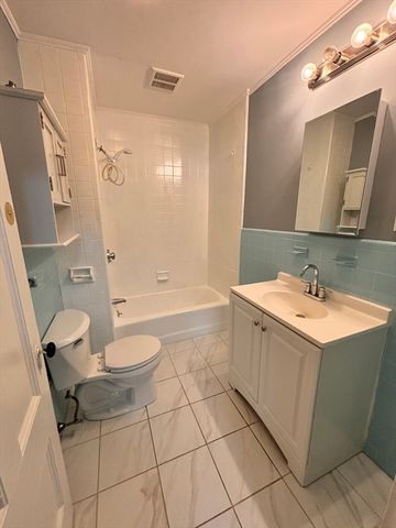 10 Stickney Ave 2, Somerville, MA 02145