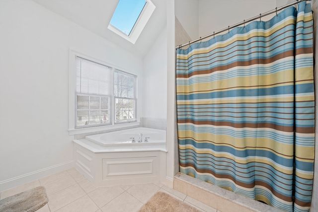 20 Coolidge Ave, Norwood, MA 02062