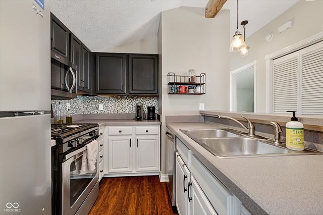 1011 N Ogden Street, Indianapolis, IN 46202