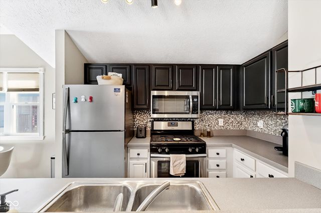 1011 N Ogden Street, Indianapolis, IN 46202