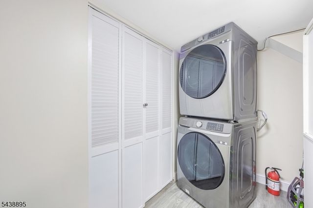 64 Demott Ave, Clifton City, NJ 07011