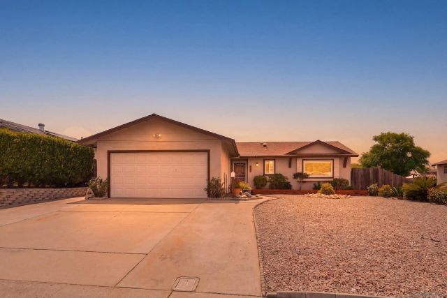 12721 Via La Gardenia, Poway, CA 92064