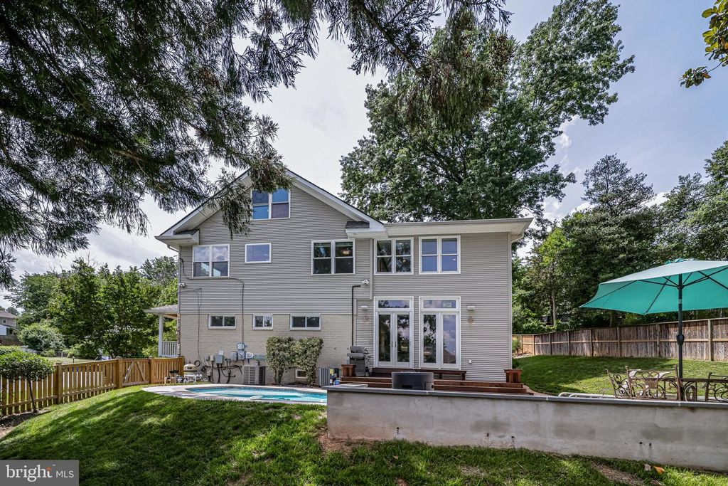 3509 N POCOMOKE ST, Arlington, VA 22213