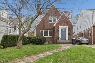 115 Lafayette Ave, Passaic City, NJ 07055