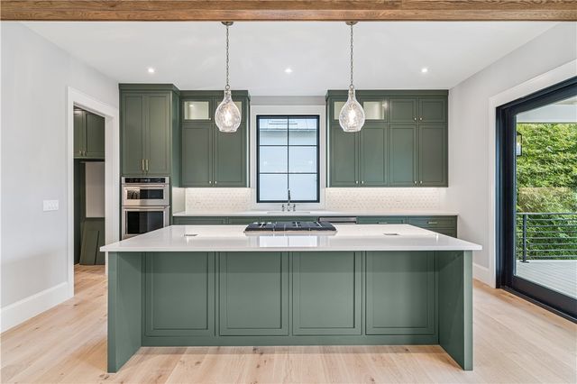 116 Compass Point Drive, St Simons Island, GA 31522