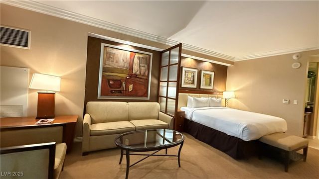 135 East Harmon Avenue 2318, Las Vegas, NV 89109