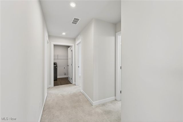 15243 Woodsong Drive, Middlefield, OH 44062