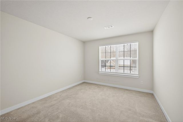 15243 Woodsong Drive, Middlefield, OH 44062