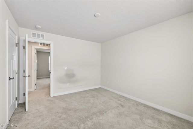 15243 Woodsong Drive, Middlefield, OH 44062