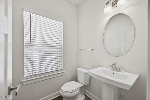 15243 Woodsong Drive, Middlefield, OH 44062