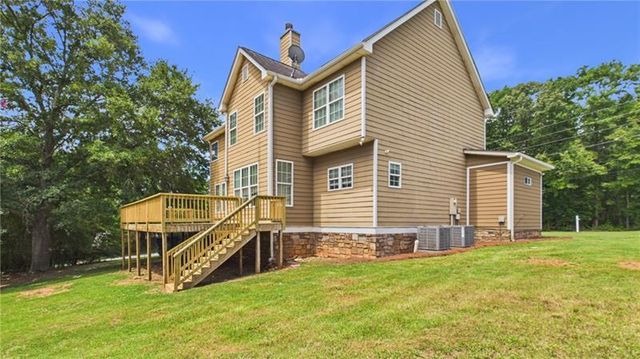 450 E End Road, Covington, GA 30014