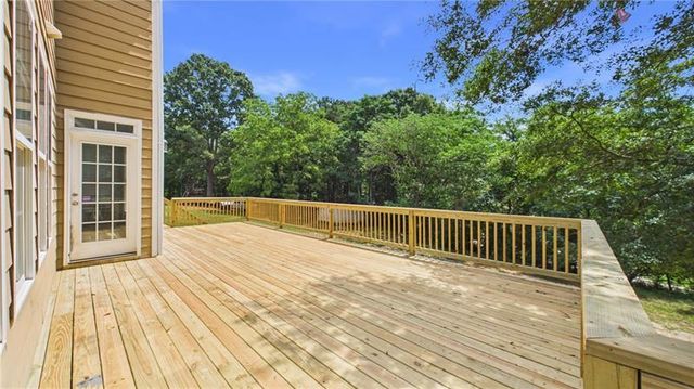450 E End Road, Covington, GA 30014