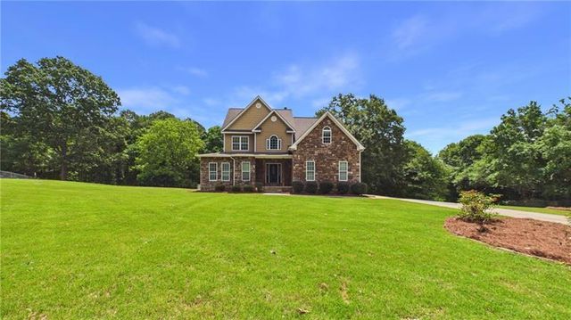450 E End Road, Covington, GA 30014