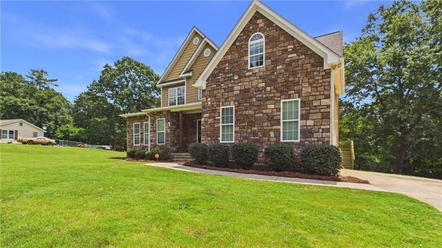 450 E End Road, Covington, GA 30014