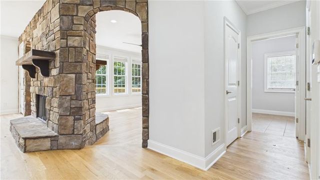450 E End Road, Covington, GA 30014