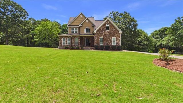 450 E End Road, Covington, GA 30014