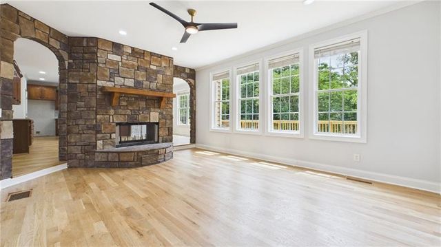 450 E End Road, Covington, GA 30014