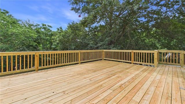 450 E End Road, Covington, GA 30014