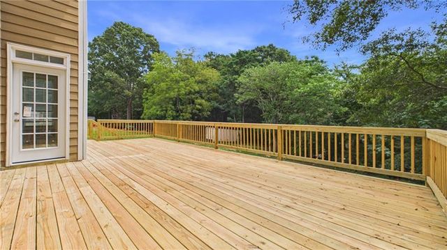 450 E End Road, Covington, GA 30014