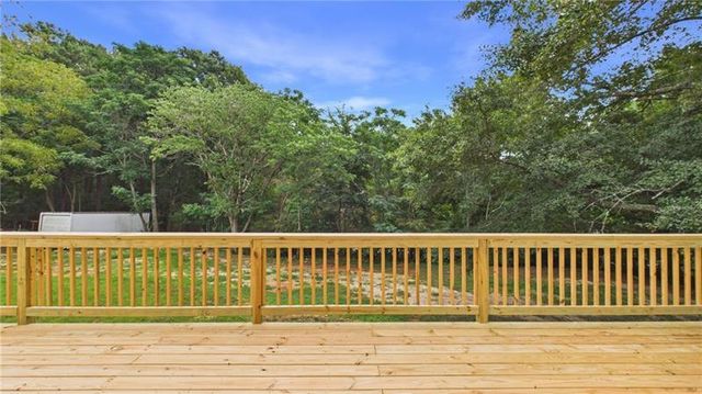 450 E End Road, Covington, GA 30014