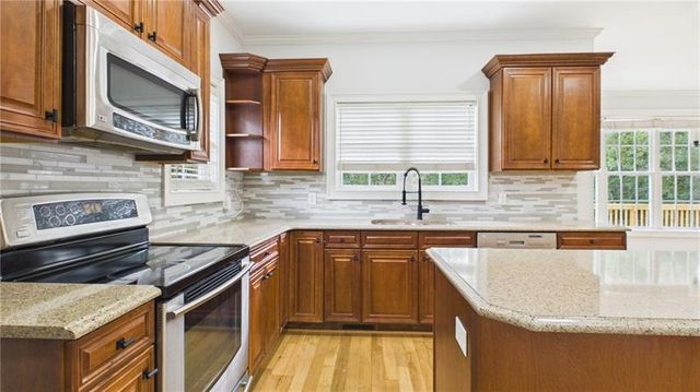 450 E End Road, Covington, GA 30014