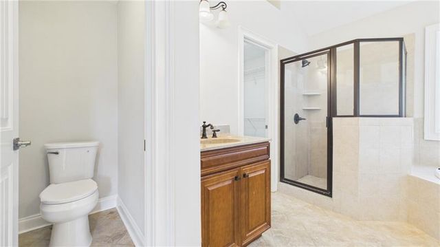 450 E End Road, Covington, GA 30014