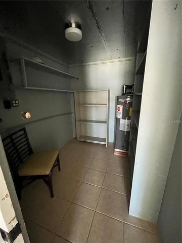 3842 HAWKEYE CIRCLE, Sarasota, FL 34232