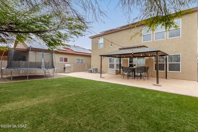 8449 E Hodgman Place, Tucson, AZ 85747