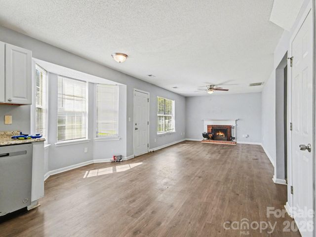 7410 Sarnia Place, Charlotte, NC 28269