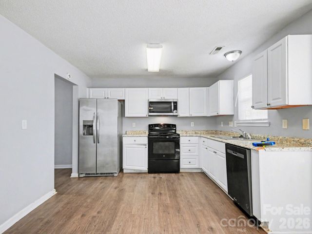 7410 Sarnia Place, Charlotte, NC 28269