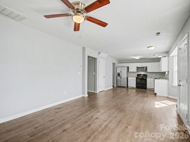 7410 Sarnia Place, Charlotte, NC 28269