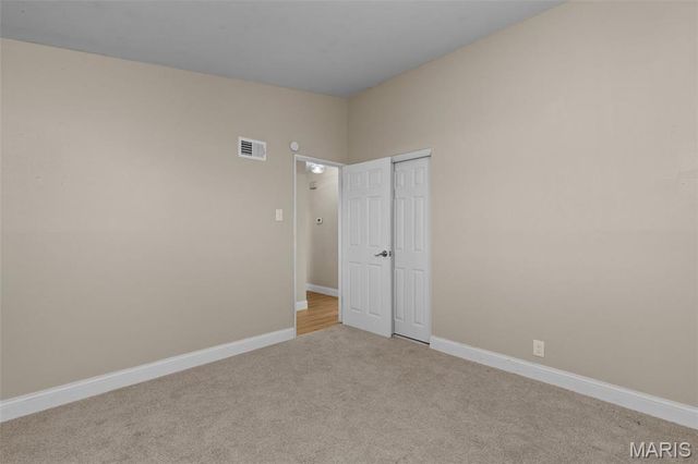 2345 Hummingbird Drive, St Louis, MO 63033