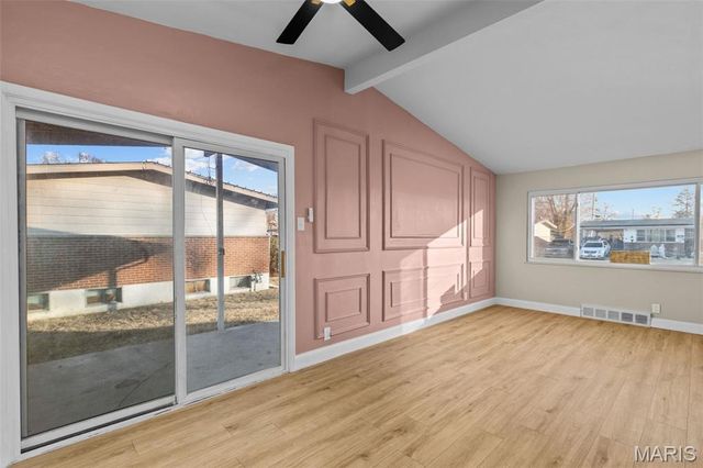 2345 Hummingbird Drive, St Louis, MO 63033