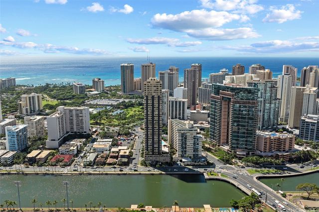 444 Niu Street 2502, Honolulu, HI 96815