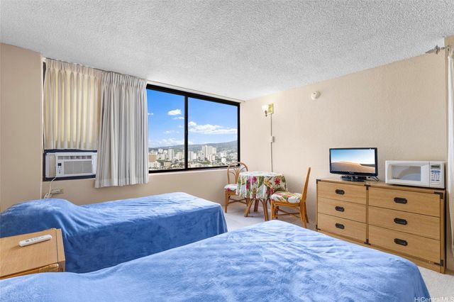 444 Niu Street 2502, Honolulu, HI 96815